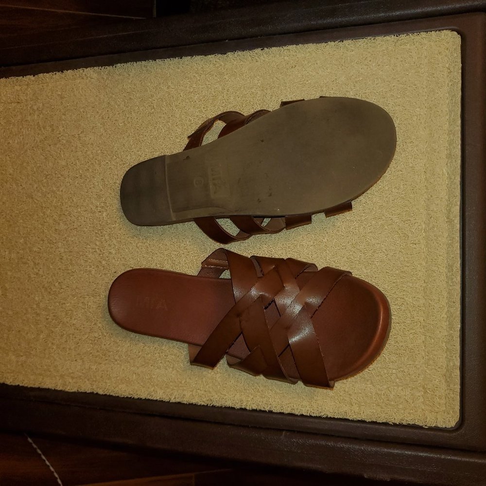 Flip flop leather sandals